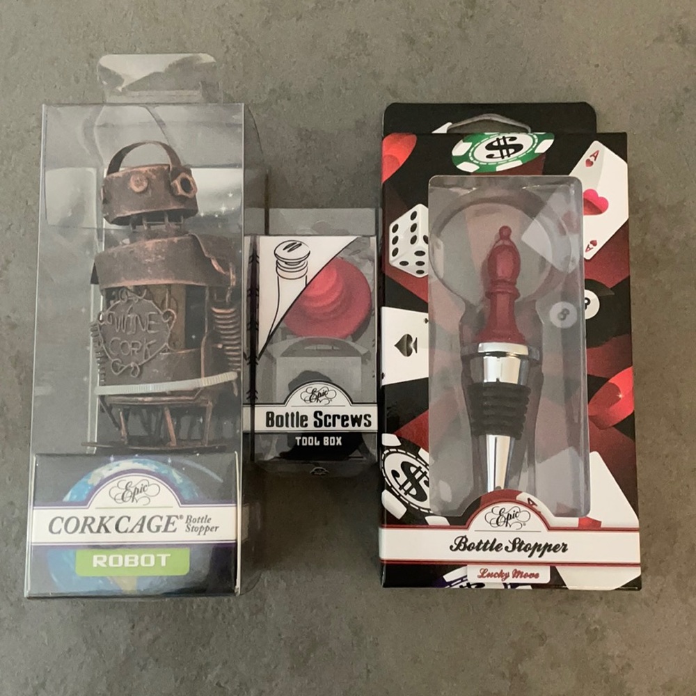 Assorted bottle stoppers
